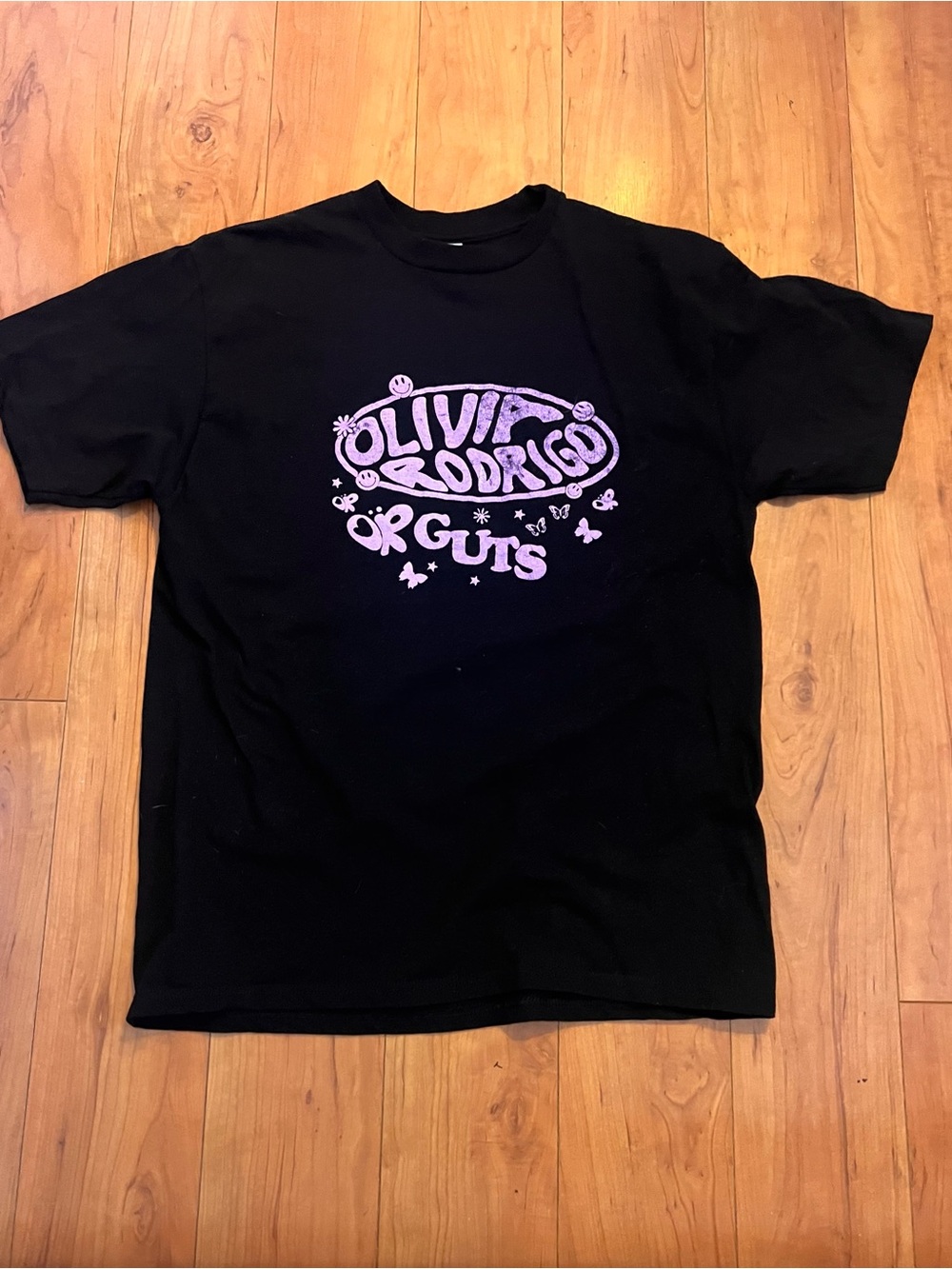 Olivia Rodrigo Photo Montage Concert Tee - Picture 2 of 2